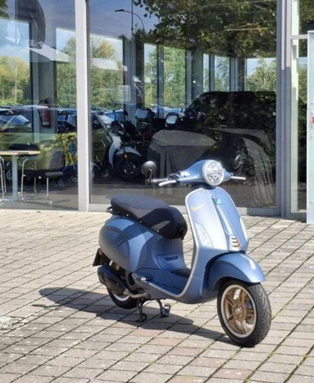 Vespa Primavera 125 Officina 8