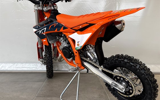 Neufahrzeug KTM 50 SX FACTORY EDITION - Bild 5 Neufahrzeug KTM 50 SX FACTORY EDITION - Bild 5