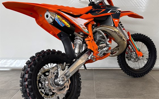 Neufahrzeug KTM 50 SX FACTORY EDITION - Bild 6 Neufahrzeug KTM 50 SX FACTORY EDITION - Bild 6
