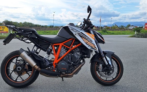 Gebrauchtmotorrad KTM 1290 Super Duke R - Bild 1