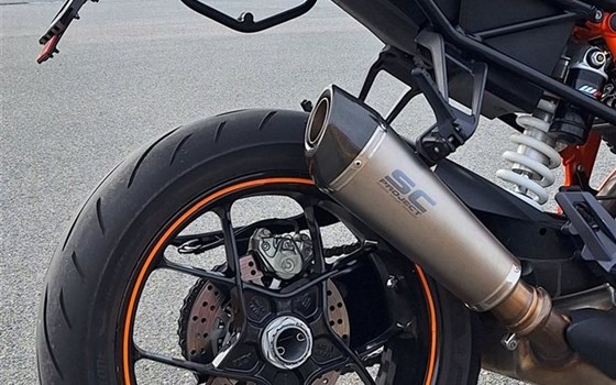 Gebrauchtmotorrad KTM 1290 Super Duke R - Bild 2 Gebrauchtmotorrad KTM 1290 Super Duke R - Bild 2