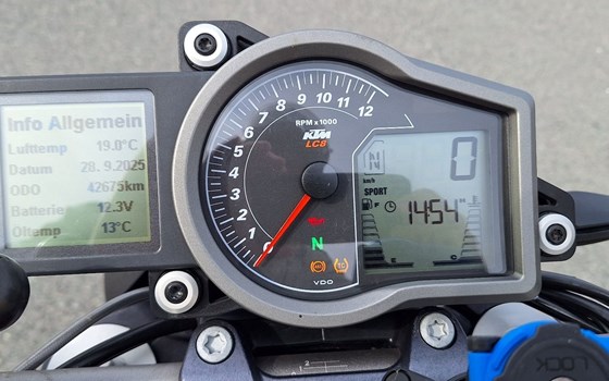 Gebrauchtmotorrad KTM 1290 Super Duke R - Bild 5 Gebrauchtmotorrad KTM 1290 Super Duke R - Bild 5
