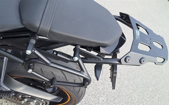 Gebrauchtmotorrad KTM 1290 Super Duke R - Bild 6 Gebrauchtmotorrad KTM 1290 Super Duke R - Bild 6