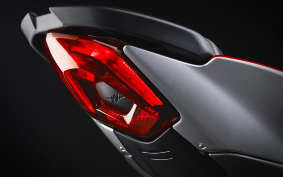 Neufahrzeug MV Agusta Brutale RR Ottantesimo - Bild 13