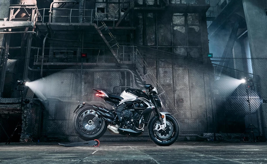 Angebot MV Agusta Dragster RR Ottantesimo Bild 15: Angebot MV Agusta Dragster RR Ottantesimo