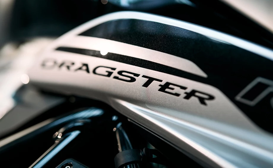 Angebot MV Agusta Dragster RR Ottantesimo Bild 16: Angebot MV Agusta Dragster RR Ottantesimo