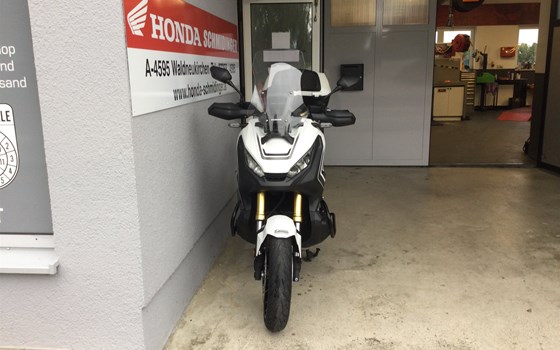 Gebrauchtmotorrad Honda X-ADV - Bild 6 Gebrauchtmotorrad Honda X-ADV - Bild 6