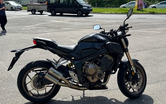 Gebrauchtmotorrad Honda CB650R - Bild 2 Gebrauchtmotorrad Honda CB650R - Bild 2