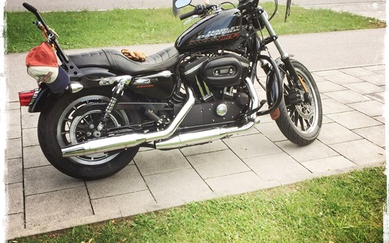 Gebrauchtmotorrad Harley-Davidson Sportster XL 883 R Roadster - Bild 2