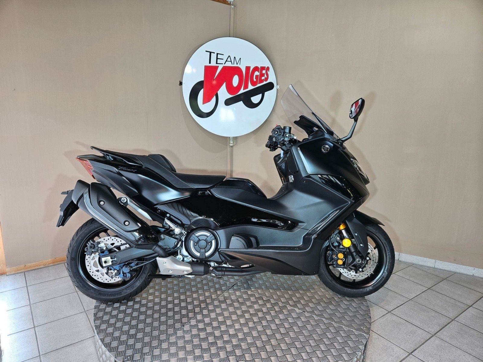 Yamaha TMAX 560 Tech Max 