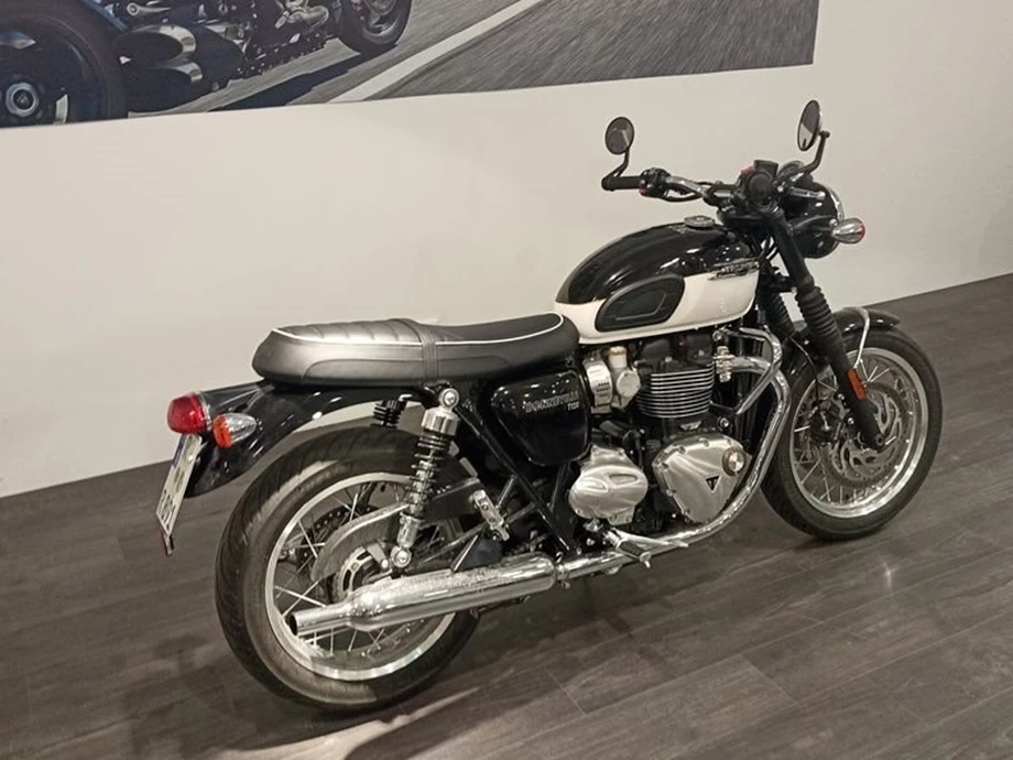 Angebot Triumph Bonneville T120 Bild 4: Angebot Triumph Bonneville T120