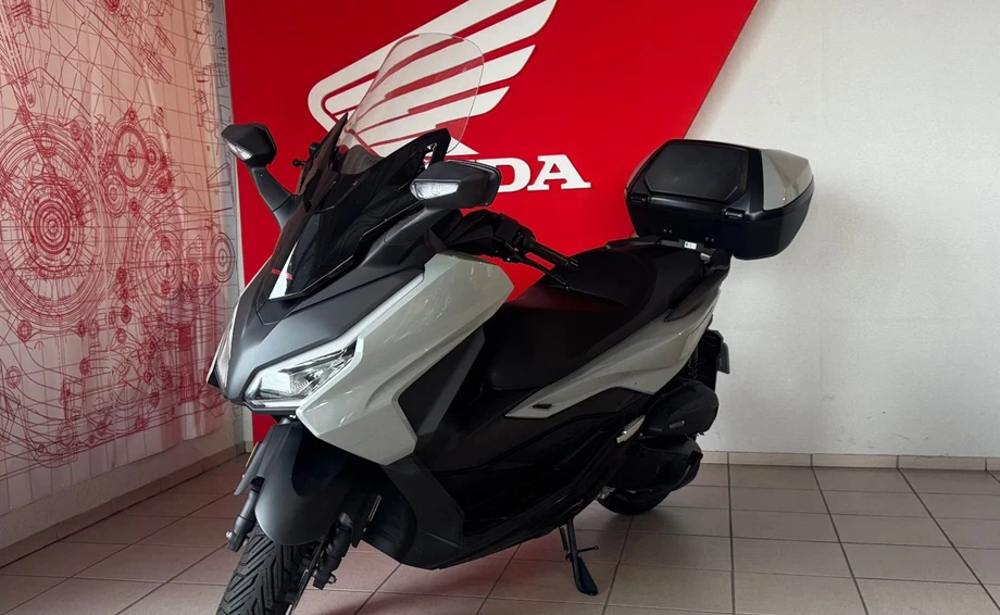 Angebot Honda Forza 125 Bild 3: Angebot Honda Forza 125