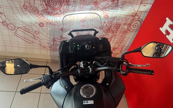 Gebrauchtmotorrad Honda NX500 - Bild 5