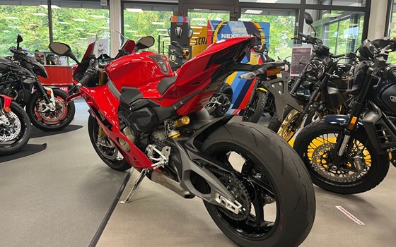 Gebrauchtmotorrad Ducati Panigale V4 S - Bild 5