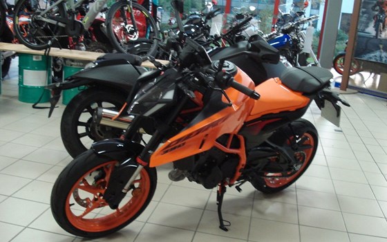 Gebrauchtmotorrad KTM 390 Duke - Bild 3