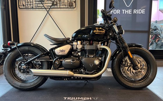 Neufahrzeug Triumph Bonneville Bobber - Bild 1