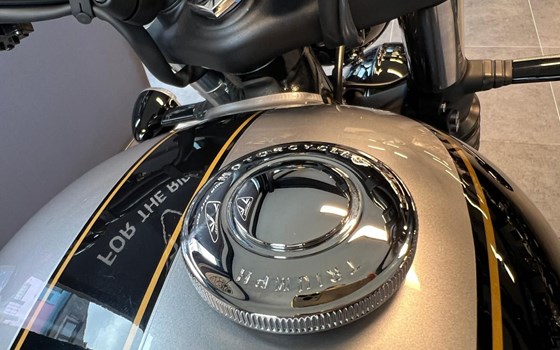 Neufahrzeug Triumph Bonneville Bobber - Bild 9