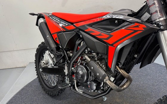 Neufahrzeug Beta RR 125 4T - Bild 14