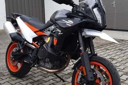 KTM 890 SMT