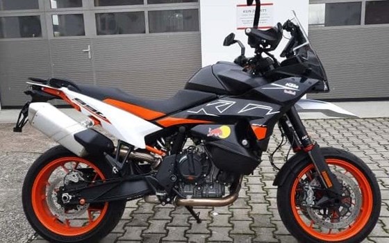 Gebrauchtmotorrad KTM 890 SMT - Bild 2