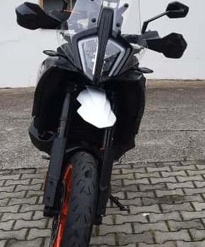 Gebrauchtmotorrad KTM 890 SMT - Bild 7