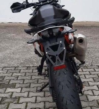 Gebrauchtmotorrad KTM 890 SMT - Bild 8