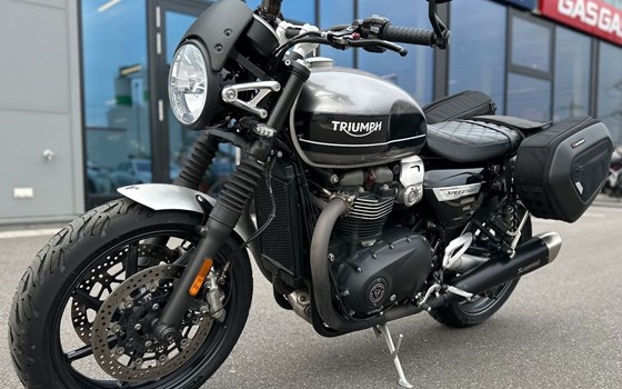 Gebrauchtmotorrad Triumph Speed Twin 1200 - Bild 1
