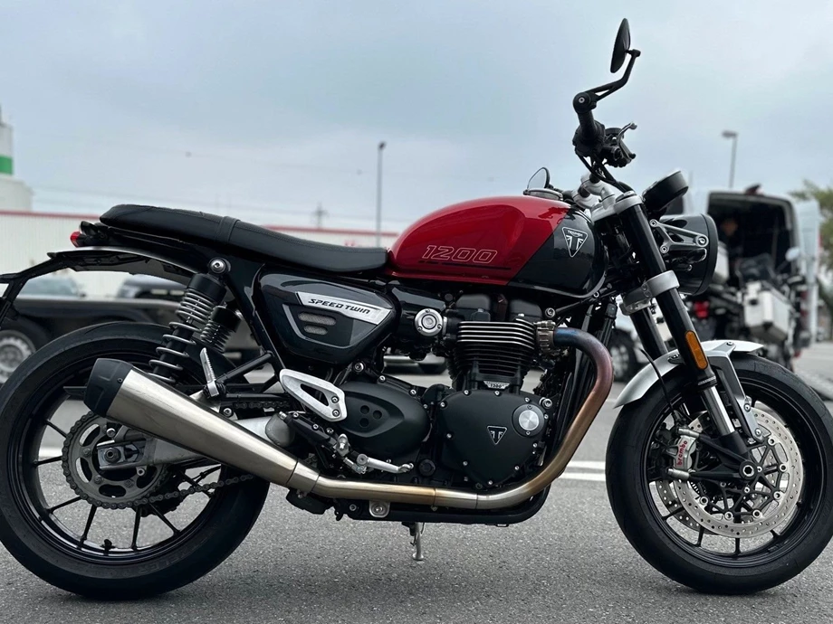 Angebot Triumph Speed Twin 1200 Bild 3: Angebot Triumph Speed Twin 1200