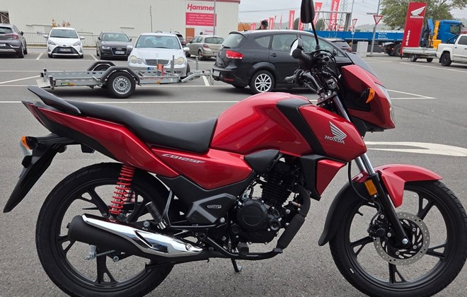 Honda CB125F