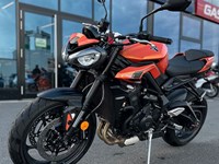 Gebrauchtmotorrad Triumph Street Triple S A2 