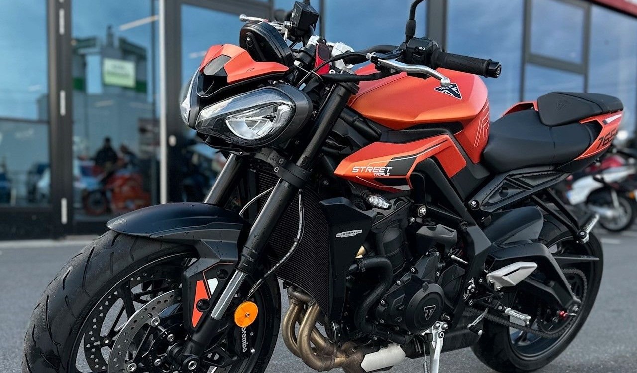 Angebot Triumph Street Triple S A2