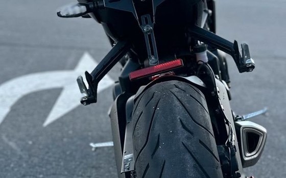 Gebrauchtmotorrad Triumph Street Triple S A2 - Bild 4