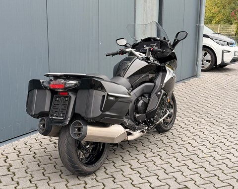 zum Vergrössern bitte anklicken!