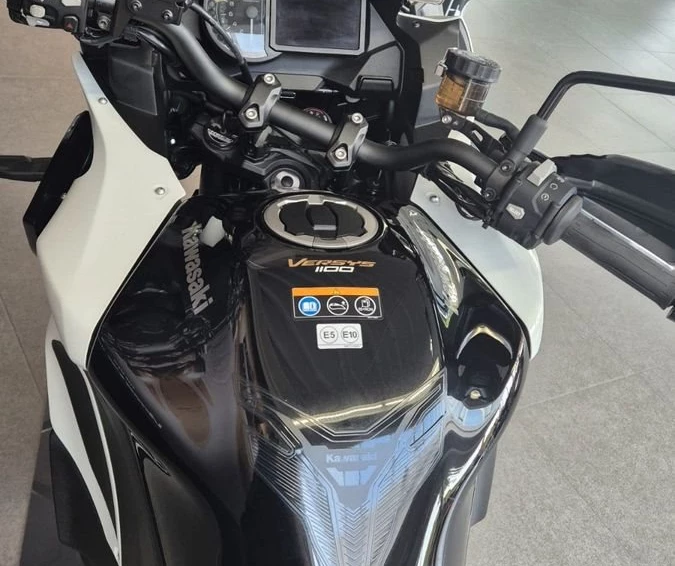 Angebot Kawasaki Versys 1100 SE Bild 2: Angebot Kawasaki Versys 1100 SE