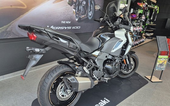 Gebrauchtmotorrad Kawasaki Versys 1100 SE - Bild 4
