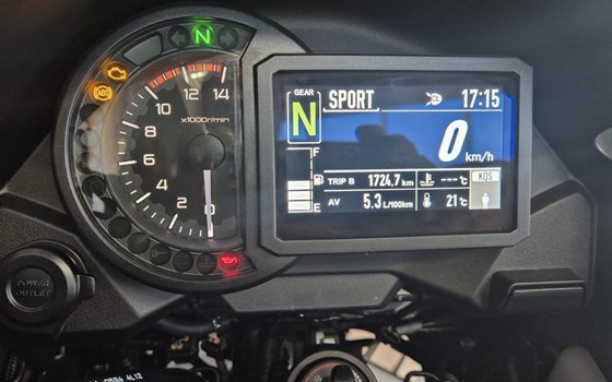 Gebrauchtmotorrad Kawasaki Versys 1100 SE - Bild 7