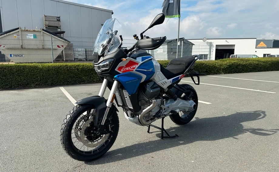 Angebot Moto Guzzi Stelvio Duecento Tributo Bild 3: Angebot Moto Guzzi Stelvio Duecento Tributo