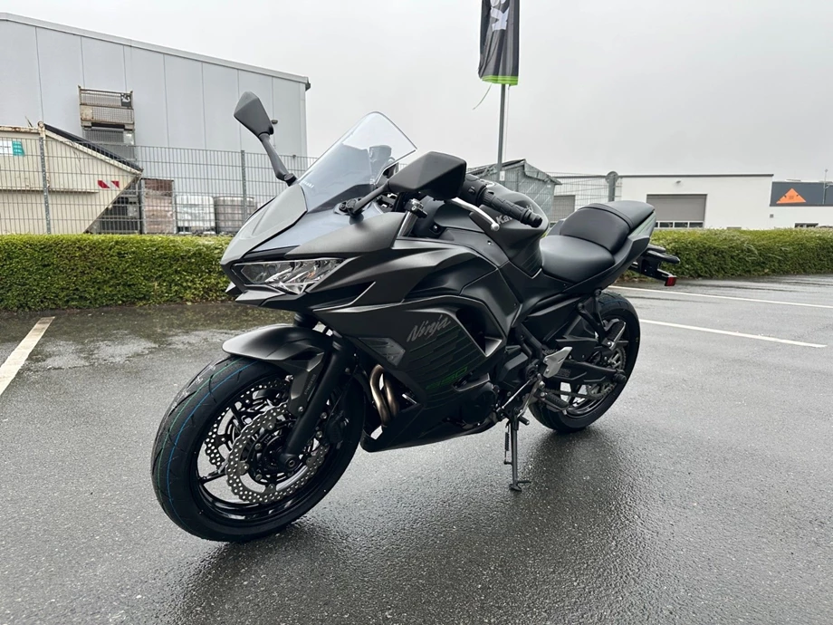 Angebot Kawasaki Ninja 650 Bild 3: Angebot Kawasaki Ninja 650