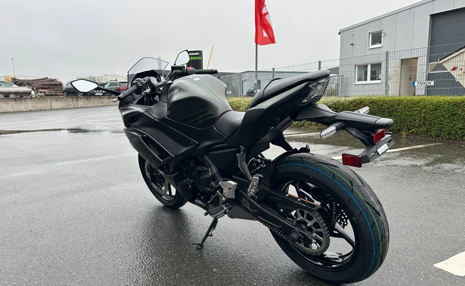 Angebot Kawasaki Ninja 650 Bild 5: Angebot Kawasaki Ninja 650