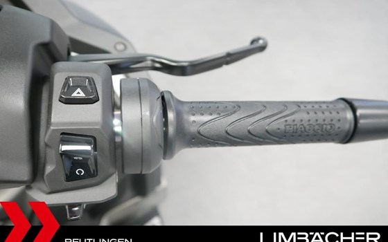 Gebrauchtmotorrad Piaggio MP3 530 HPE Exclusive - Bild 6