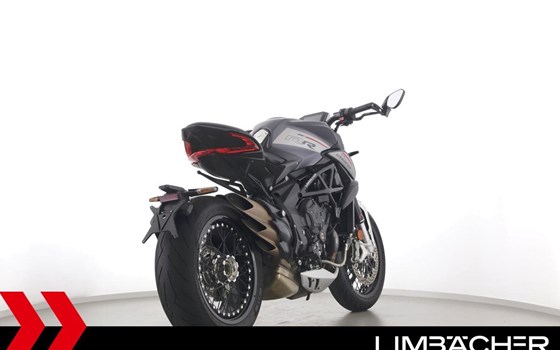 Gebrauchtmotorrad MV Agusta Brutale 800 - Bild 8