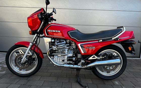 Gebrauchtmotorrad Honda CX500E - Bild 1