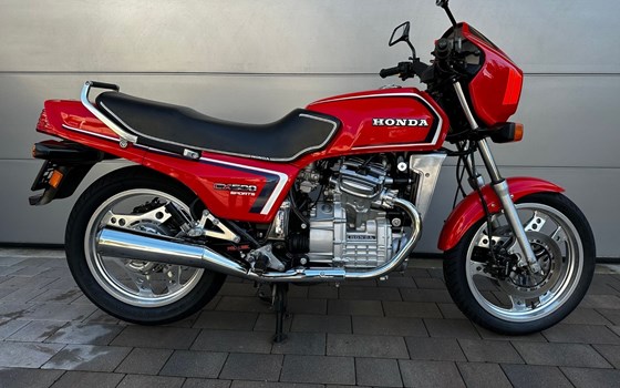 Gebrauchtmotorrad Honda CX500E - Bild 2