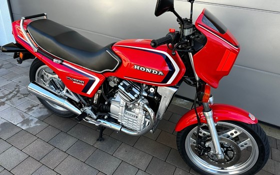 Gebrauchtmotorrad Honda CX500E - Bild 3