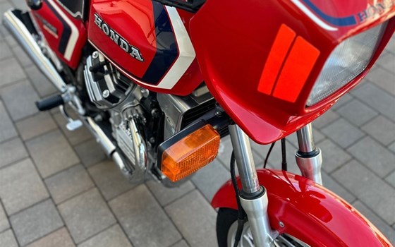 Gebrauchtmotorrad Honda CX500E - Bild 5