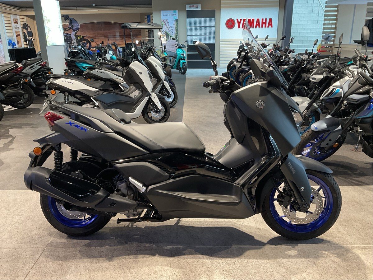 Yamaha XMAX 300