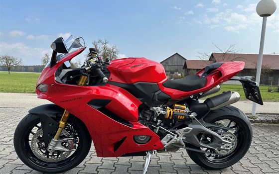 Gebrauchtmotorrad Ducati Panigale V2 S - Bild 2 Gebrauchtmotorrad Ducati Panigale V2 S - Bild 2