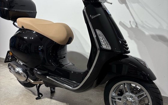 Neufahrzeug Vespa Primavera 125 - Bild 2 Neufahrzeug Vespa Primavera 125 - Bild 2