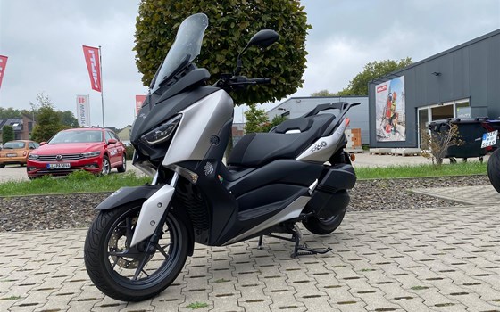 Gebrauchtmotorrad Yamaha XMAX 300 - Bild 3