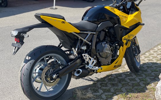 Neufahrzeug Suzuki GSX-8R - Bild 4 Neufahrzeug Suzuki GSX-8R - Bild 4